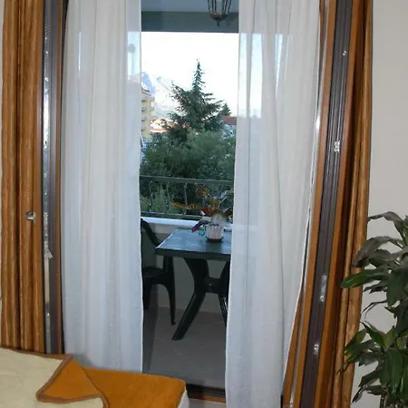 Krapina Apartament Budva